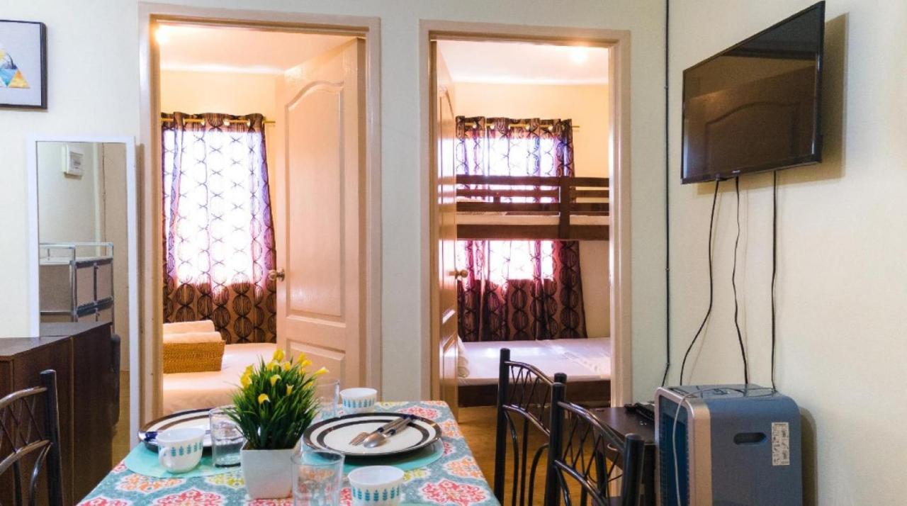 Kara'S Condotels Cebu Exterior photo